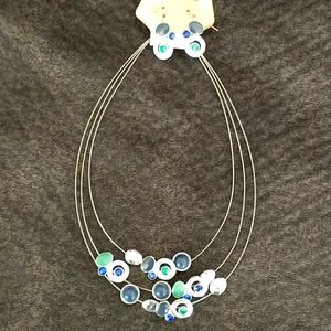 Necklace and earrings set